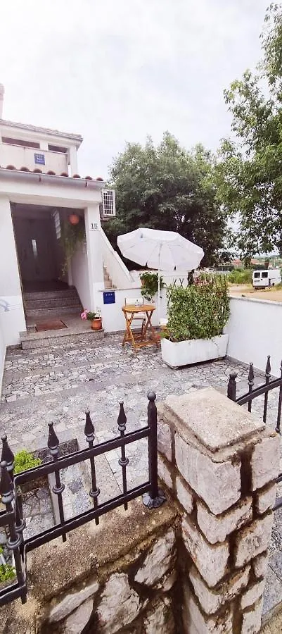 Apartment Vanessa Krk Town Croacia