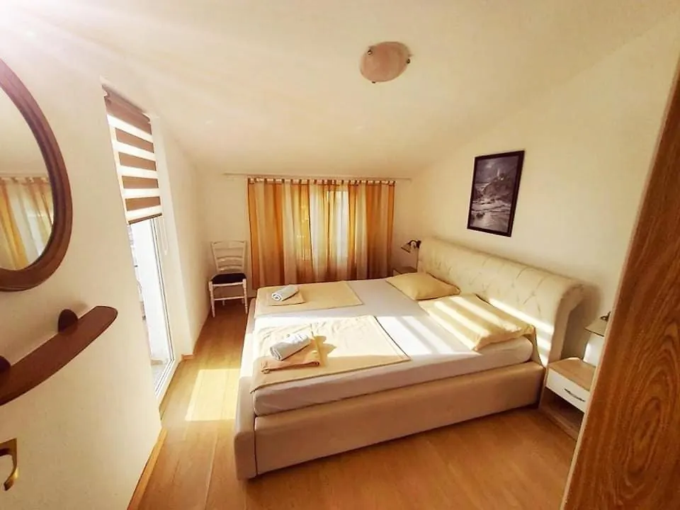 Apartment Vanessa Krk Town Croacia