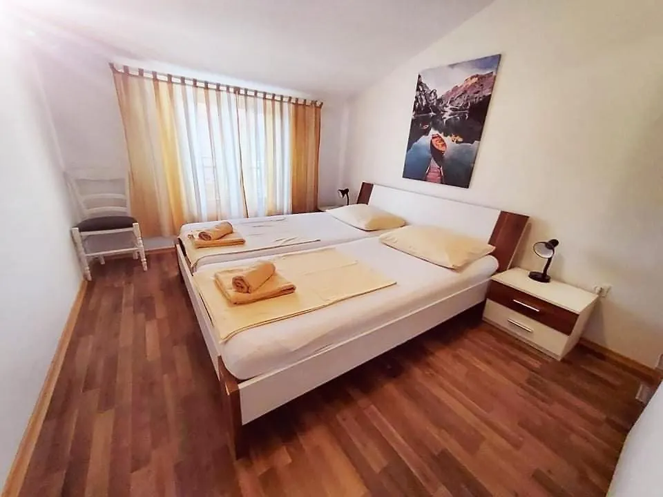 Apartment Vanessa Krk Town Croacia